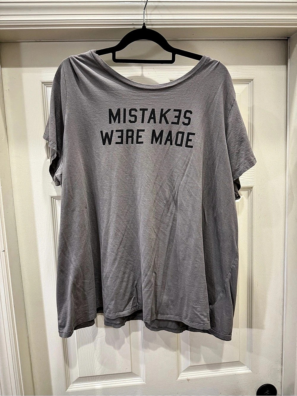 Mistakes Were Made Graphic Tee in Gray Like New